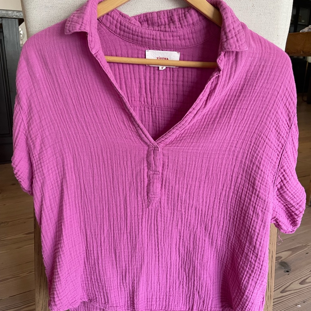 XiRENA Fuchsia Button Down Shirt